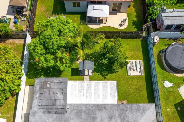1759 W Mowry Court, Homestead, FL 33030