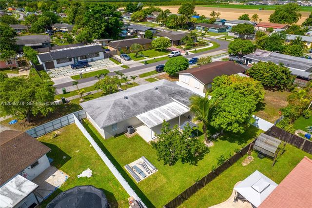 1759 W Mowry Court, Homestead, FL 33030