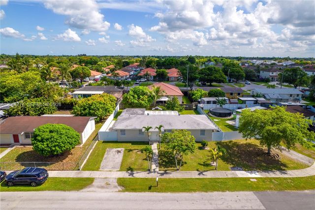 1759 W Mowry Court, Homestead, FL 33030