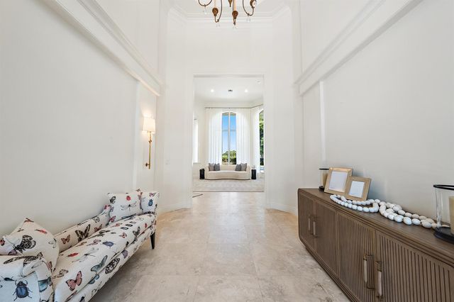 106 Commodore Drive, Jupiter, FL 33477