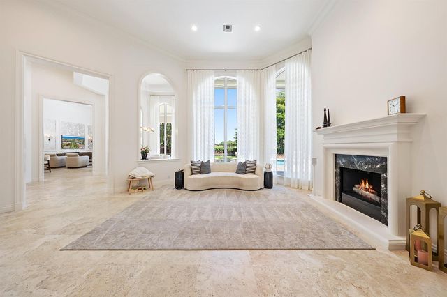 106 Commodore Drive, Jupiter, FL 33477
