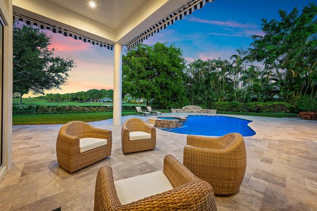 106 Commodore Drive, Jupiter, FL 33477