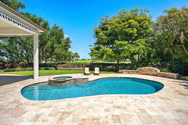 106 Commodore Drive, Jupiter, FL 33477