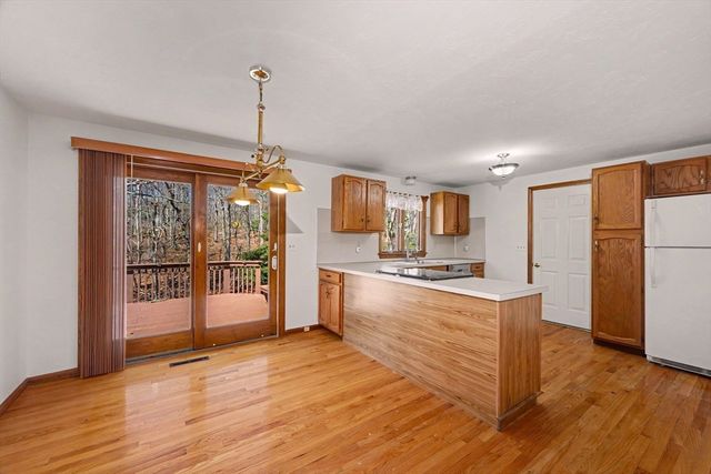 113 Captain Jacs Rd, Barnstable, MA 02632