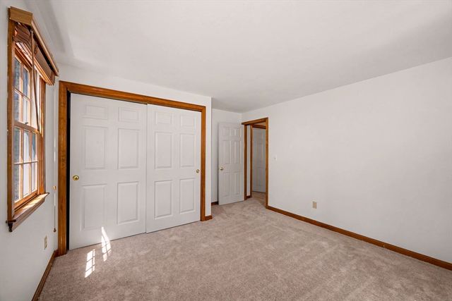 113 Captain Jacs Rd, Barnstable, MA 02632