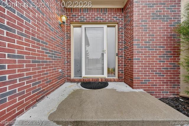 3271 Wren Lane, Rochester Hills, MI 48309