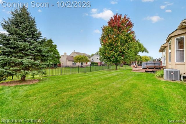 3271 Wren Lane, Rochester Hills, MI 48309