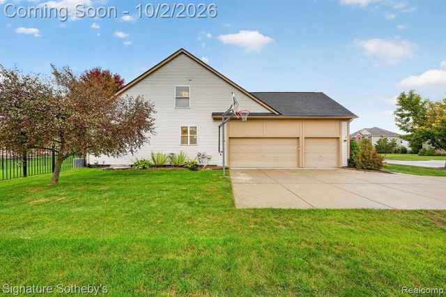 3271 Wren Lane, Rochester Hills, MI 48309