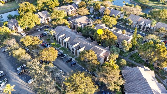 15570 SW 105th Ln 1717, Miami, FL 33196