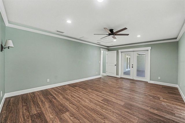 5811 LAKE BREEZE AVENUE, Lakeland, FL 33809