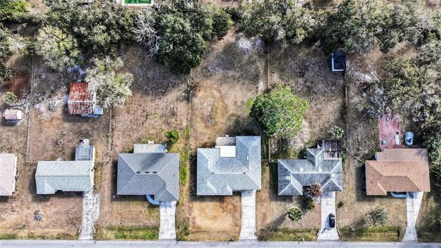 5811 LAKE BREEZE AVENUE, Lakeland, FL 33809