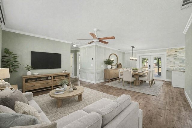 5811 LAKE BREEZE AVENUE, Lakeland, FL 33809