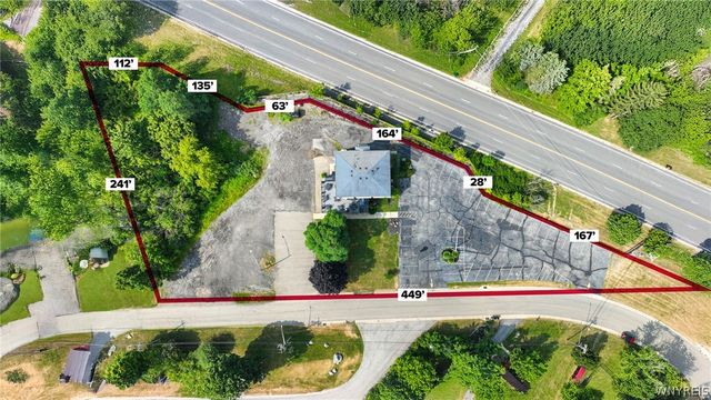 3290 California Road, Orchard Park, NY 14127