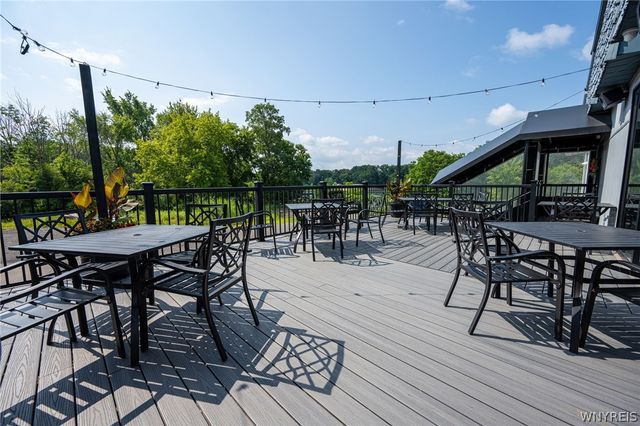 3290 California Road, Orchard Park, NY 14127