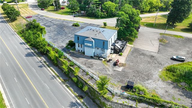 3290 California Road, Orchard Park, NY 14127