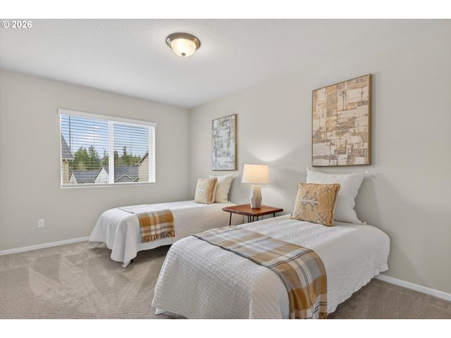 16132 Nw PRISTINE Ln, Portland, OR 97229