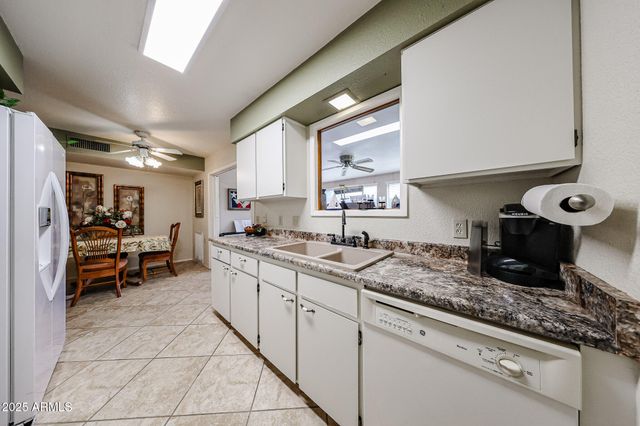 600 Leisure World --, Mesa, AZ 85206