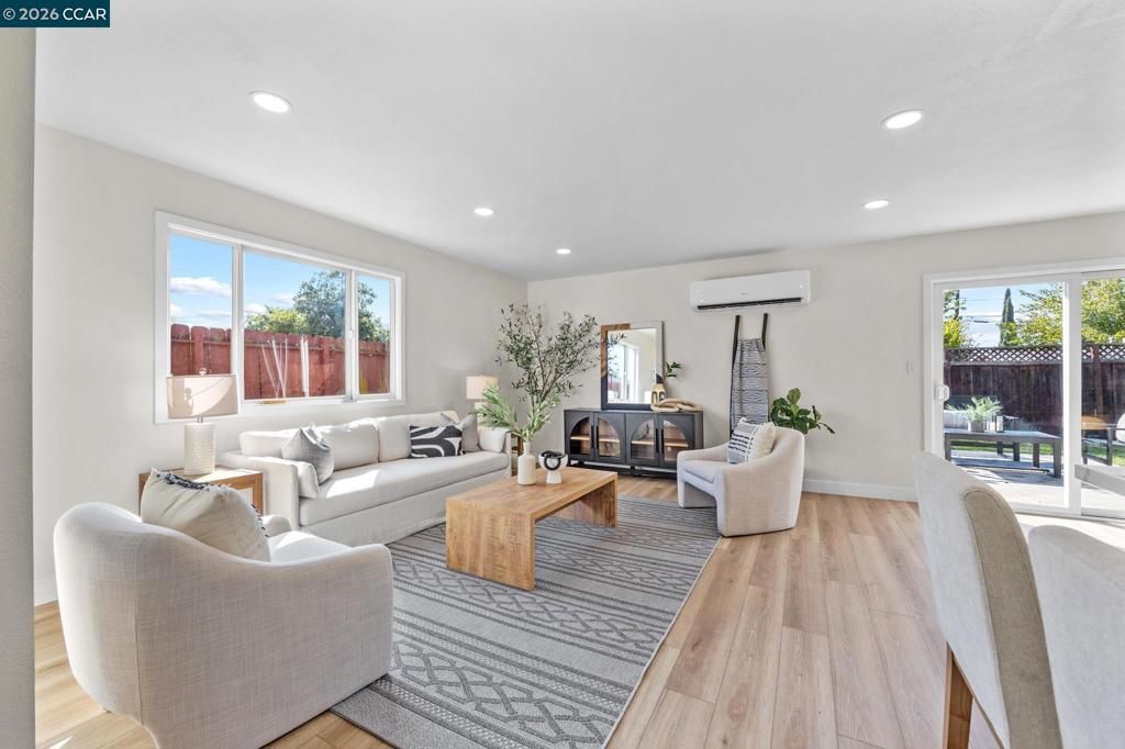 Image 20 of property listing at 2697 Mayfair, Concord, CA 94520