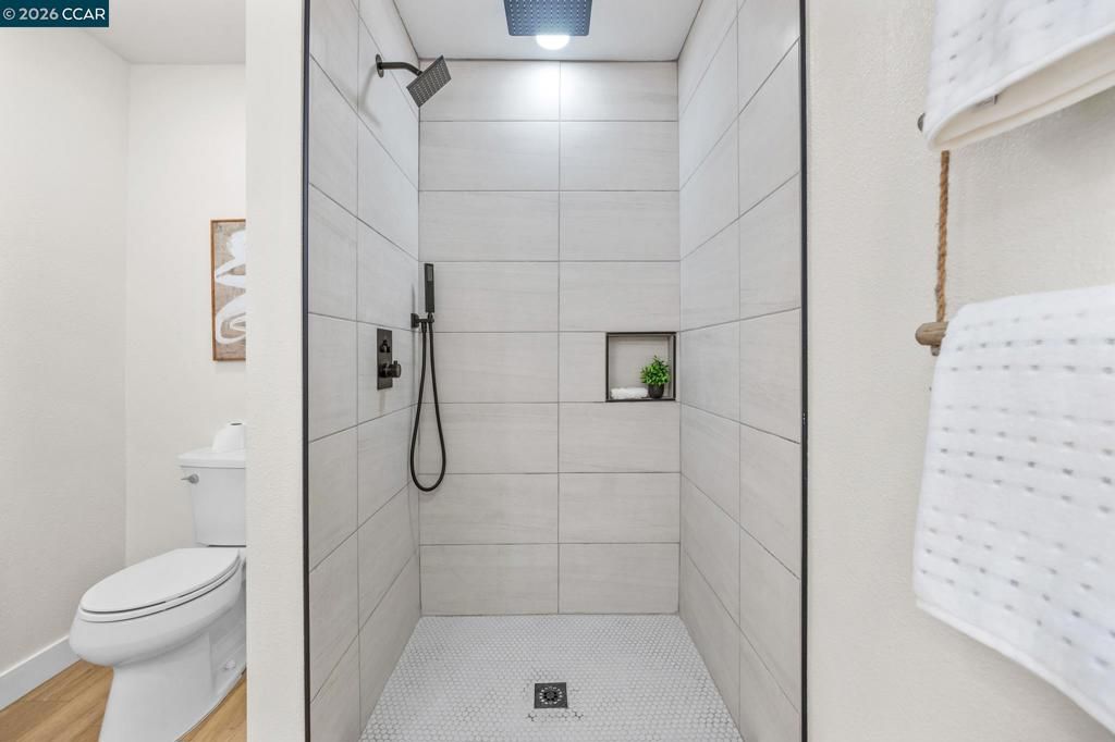 Image 39 of property listing at 2697 Mayfair, Concord, CA 94520