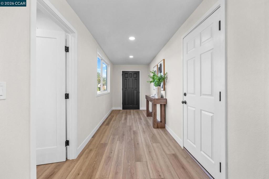 Image 5 of property listing at 2697 Mayfair, Concord, CA 94520