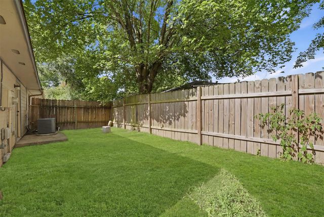 10015 Ridgecoral Drive, Houston, TX 77038
