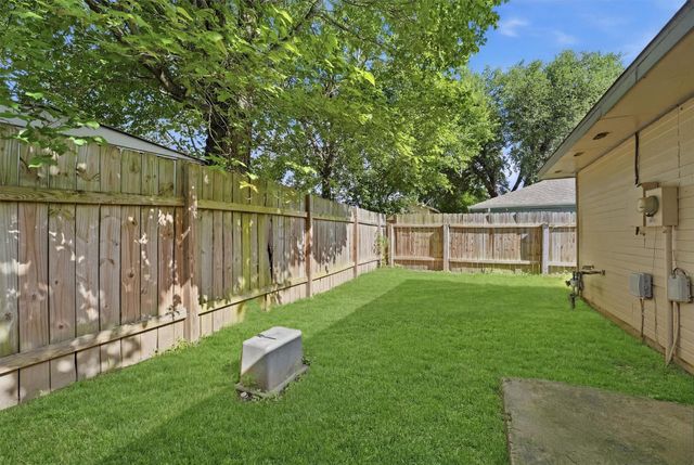 10015 Ridgecoral Drive, Houston, TX 77038