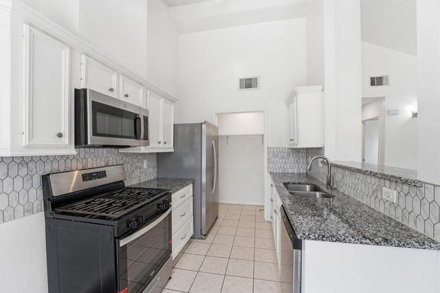 10015 Ridgecoral Drive, Houston, TX 77038