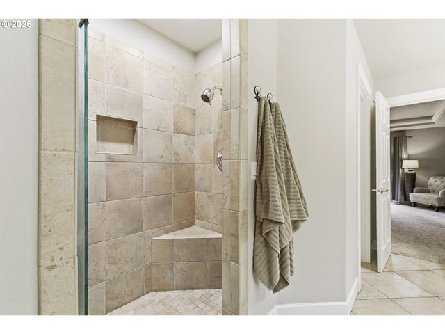 38622 Ne 25TH St, Washougal, WA 98671