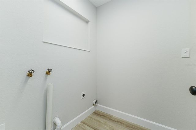 2606 HIGHLAND AVENUE, Plant City, FL 33563