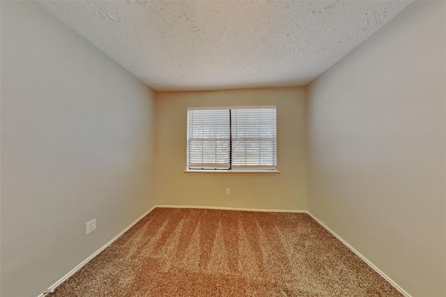 2010 Creekshire Drive, Sugar Land, TX 77478