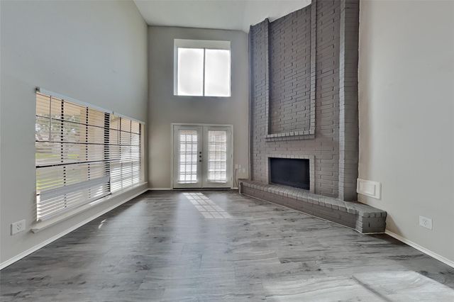 2010 Creekshire Drive, Sugar Land, TX 77478