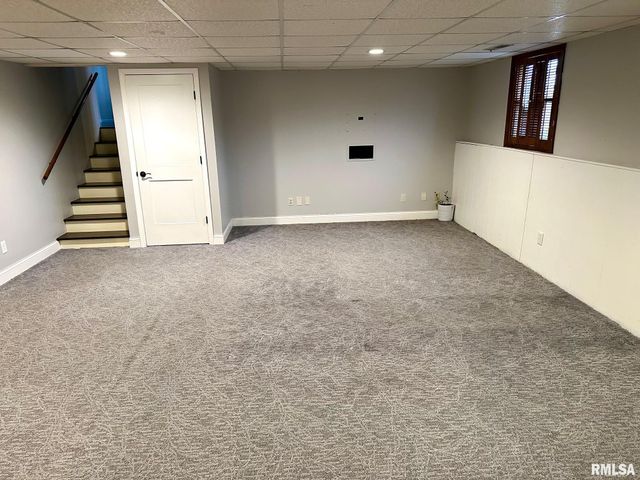 28 Jacobs Lane, Jacksonville, IL 62650