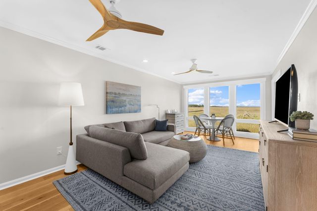 2111 Landfall Way, Seabrook Island, SC 29455