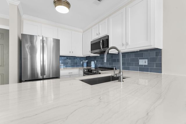 2111 Landfall Way, Seabrook Island, SC 29455