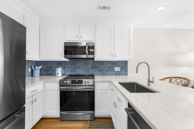 2111 Landfall Way, Seabrook Island, SC 29455