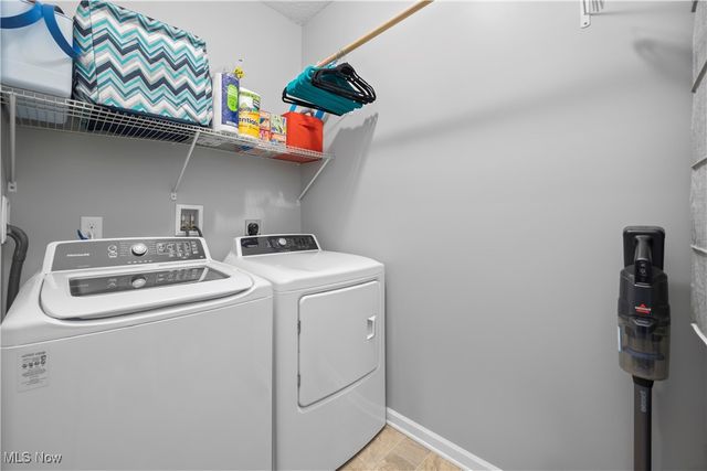 4201 Meadow Lark Drive, Lorain, OH 44053