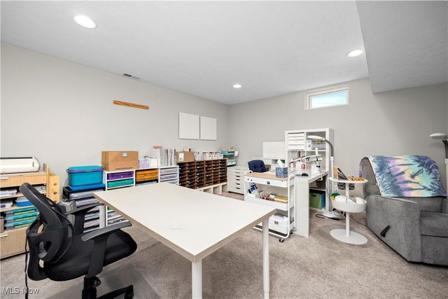 4201 Meadow Lark Drive, Lorain, OH 44053