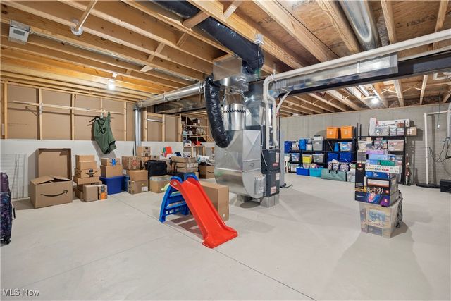 4201 Meadow Lark Drive, Lorain, OH 44053