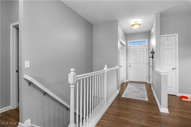 4201 Meadow Lark Drive, Lorain, OH 44053