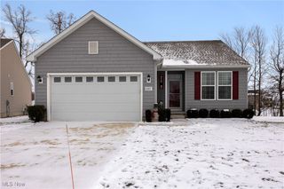 4201 Meadow Lark Drive, Lorain, OH 44053