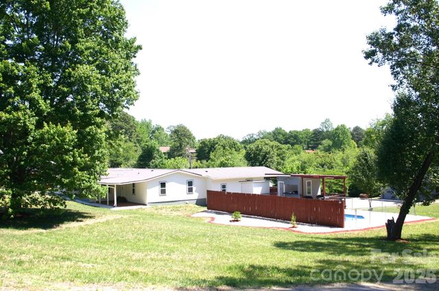 2295 Shady Grove Road, Connelly Springs, NC 28612