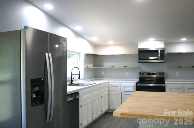 2295 Shady Grove Road, Connelly Springs, NC 28612