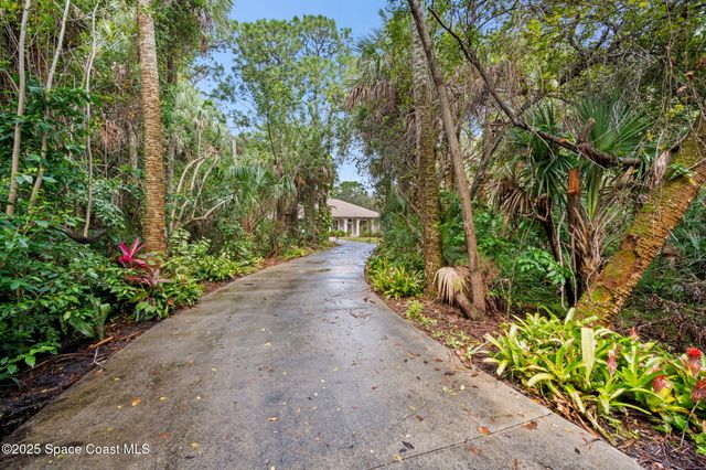 7635 Windover Way, Titusville, FL 32780