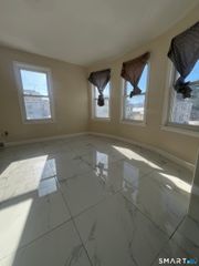 352 Wilmot Avenue 2, Bridgeport, CT 06607