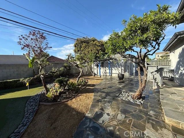 11151 Wagner, Culver City, CA 90230