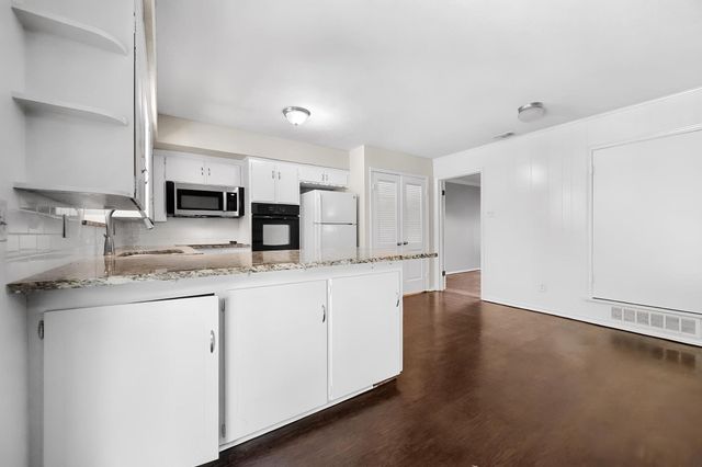 8351 Lullwater Drive, Dallas, TX 75218