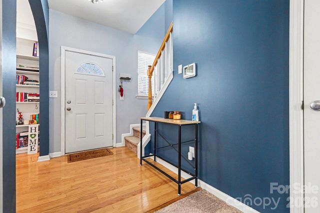 8411 Chaceview Court, Charlotte, NC 28269