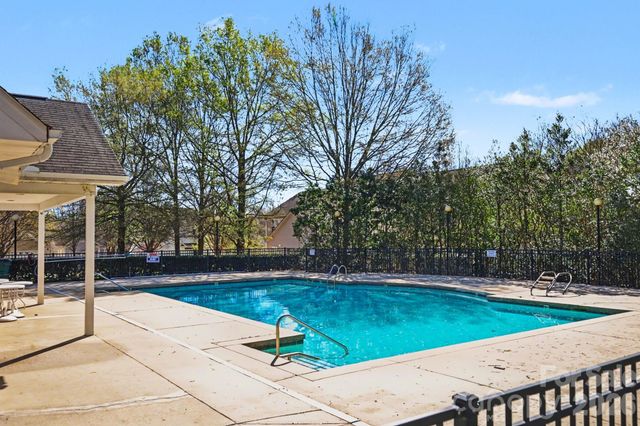 8411 Chaceview Court, Charlotte, NC 28269