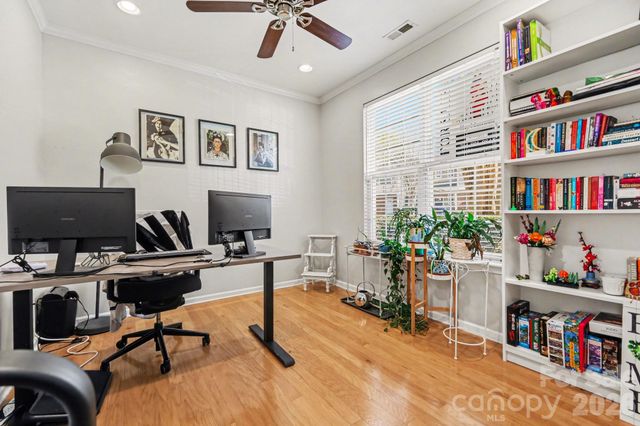 8411 Chaceview Court, Charlotte, NC 28269