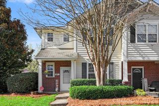 8411 Chaceview Court, Charlotte, NC 28269